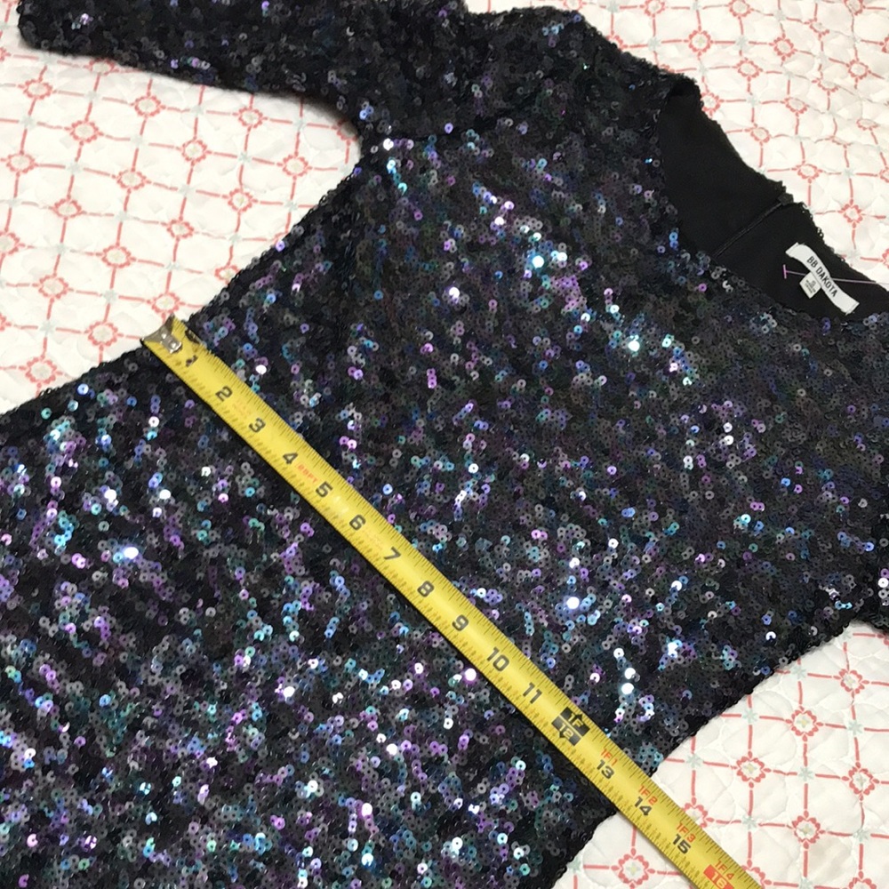 Little black sequin dress - Picture 8 of 10